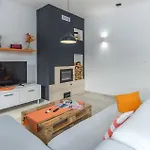 Cozy In Nyaraló Brecevici