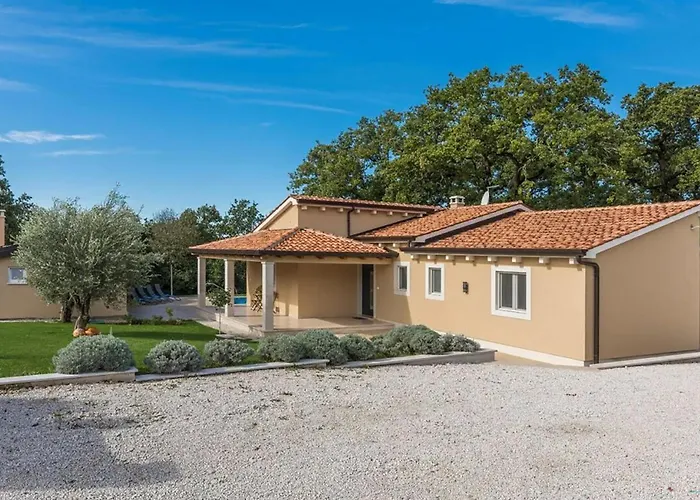 Stunning In Vikendica