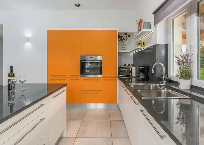 Stunning In Brecevici